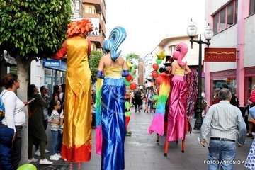 Papá Noel recibe el cariño de cientos de niños de Telde (Foto Antonio Alí y TA)